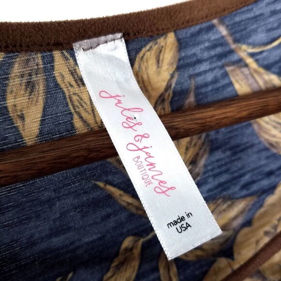 Jules & James Navy Blue Floral Print V-Neck Bell Sleeve Dress Size Small - Picture 6 of 7